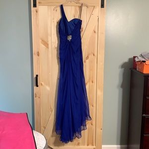Royal blue prom dress.